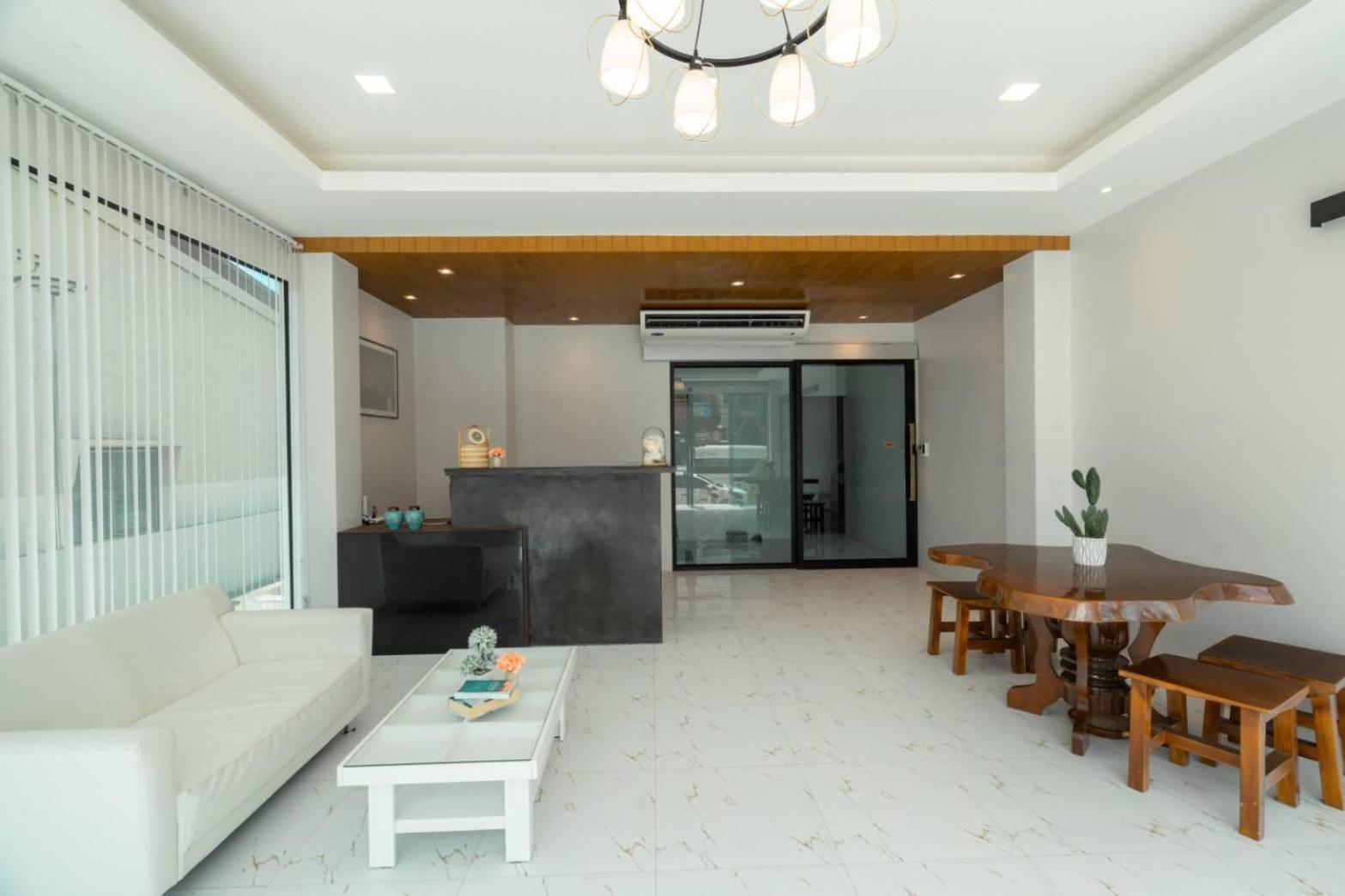 Terminal 58 Hotel Ban Mut Dok Khao Buitenkant foto