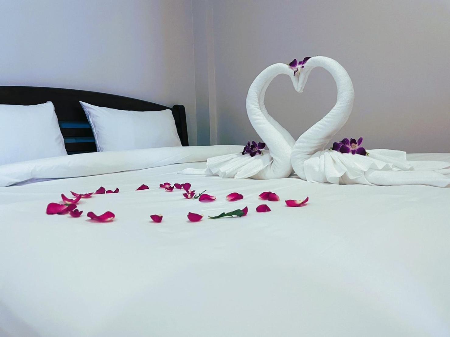 Terminal 58 Hotel Ban Mut Dok Khao Buitenkant foto